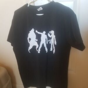 Monsterland Horror T Shirt Lightweight Graphic T Short Sleeved Black Size Large